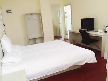 Hanting Hotel Ji'Nan Jingliu Road Цзинань Экстерьер фото